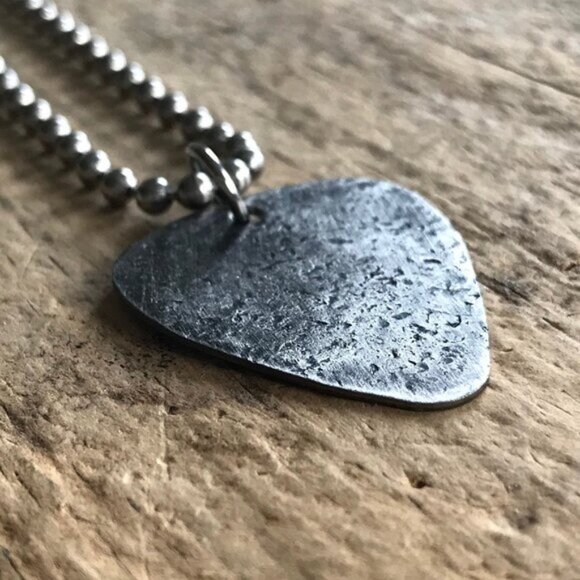 24 INCHES Textured Stainless Steel Guitar Pick Necklace - Picture 1 of 9